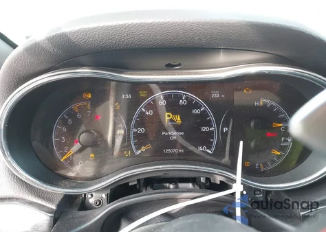 2019 Jeep Grand Cherokee Trailhawk 4X4 from USA, damaged, VIN 1C4RJFLT1KC553299